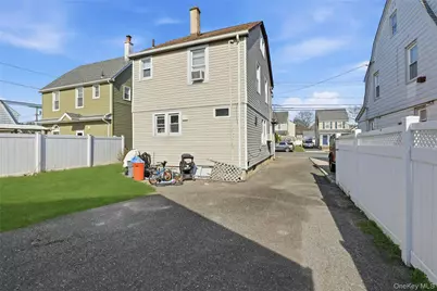 160 Broad Street, Williston Park, NY 11596 - Photo 19