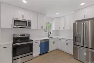26 Kendell Dr, Wappingers Falls, NY 12590 - Photo 9