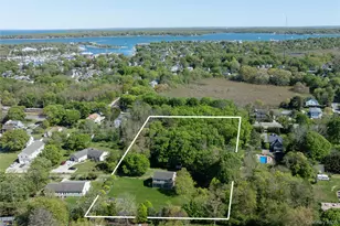 427 Sound Rd, Greenport, NY 11944 - Photo 9