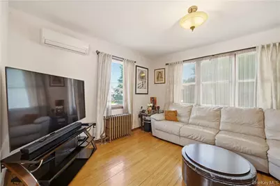 125-11 7th Avenue, College Point, NY 11356 - Photo 21