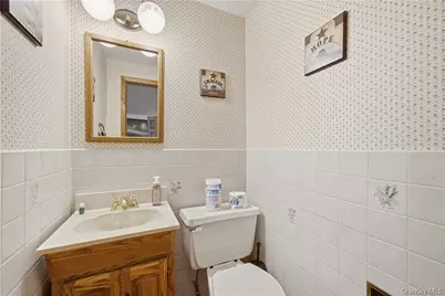125-11 7th Avenue, College Point, NY 11356 - Photo 11