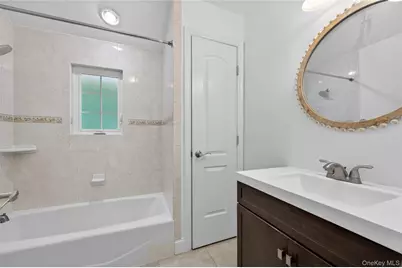 8 Lee Gray Court, Glen Cove, NY 11542 - Photo 29