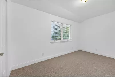 8 Lee Gray Court, Glen Cove, NY 11542 - Photo 27