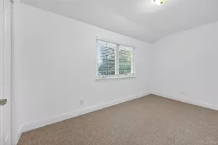 8 Lee Gray Ct, Glen Cove, NY 11542 - Photo 27