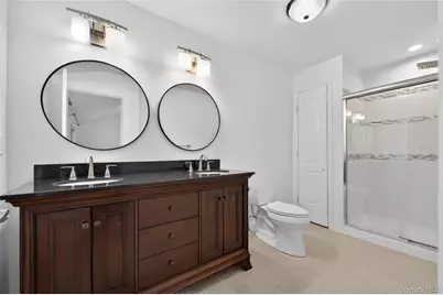 8 Lee Gray Court, Glen Cove, NY 11542 - Photo 21