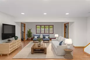 19 Palm Ln, Westbury, NY 11590 - Photo 9