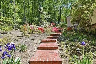 40 Laurel Hill Road, Centerport, NY 11721 - Photo 3