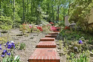 40 Laurel Hill Rd, Centerport, NY 11721 - Photo 3
