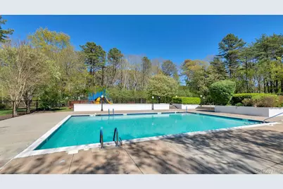 125 Farm House Court, Manorville, NY 11949 - Photo 23