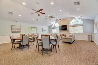 125 Farm House Court, Manorville, NY 11949 - Photo 17