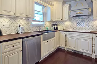188 Elsie Ave, Merrick, NY 11566 - Photo 11