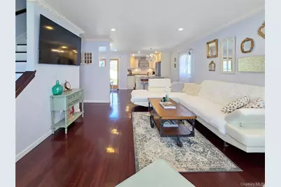 188 Elsie Avenue, Merrick, NY 11566 - Photo 7