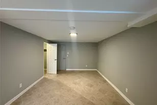 470 E Broadway, Long Beach, NY 11561 - Photo 5