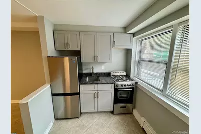 470 E Broadway #A-8, Long Beach, NY 11561 - Photo 9