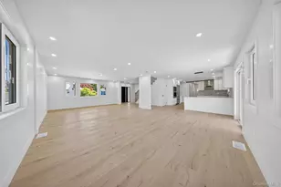 2 Lee Pl, Old Bethpage, NY 11804 - Photo 11