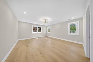 2 Lee Pl, Old Bethpage, NY 11804 - Photo 25