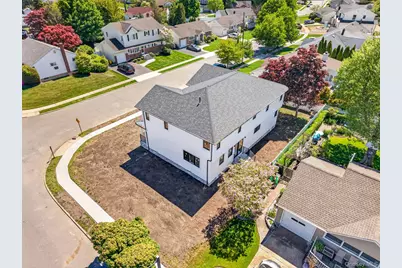 2 Lee Place, Old Bethpage, NY 11804 - Photo 43