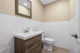 68 Maple Ave, Bethpage, NY 11714 - Photo 37