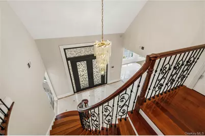 68 Maple Avenue, Bethpage, NY 11714 - Photo 25