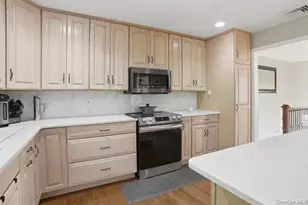 31 Laura Rd, Monroe, NY 10950 - Photo 7