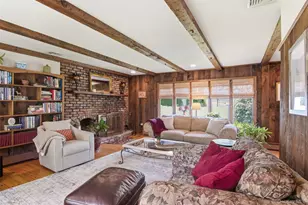 28 King Arthurs Ct, Saint James, NY 11780 - Photo 5