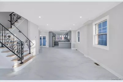 143 Emerson Avenue, Floral Park, NY 11001 - Photo 5