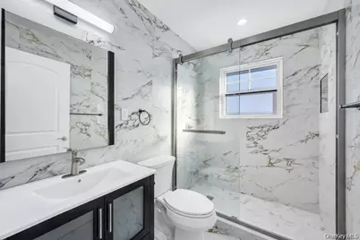 143 Emerson Avenue, Floral Park, NY 11001 - Photo 27