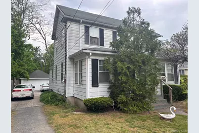914 Osborn Avenue, Riverhead, NY 11901 - Photo 3