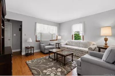 257 Jefferson Street, Franklin Square, NY 11010 - Photo 21