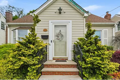 257 Jefferson Street, Franklin Square, NY 11010 - Photo 15