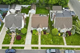 257 Jefferson St, Franklin Square, NY 11010 - Photo 35