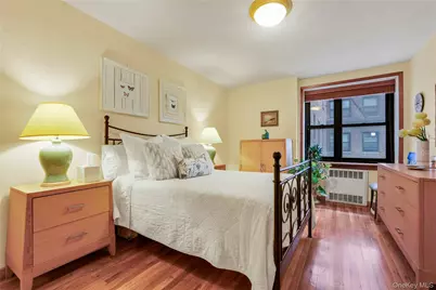 140-08 28th Road #1C, Flushing, NY 11354 - Photo 5