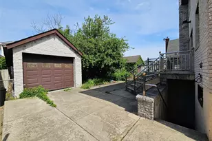 130-32 126th St, Ozone Park, NY 11420 - Photo 5