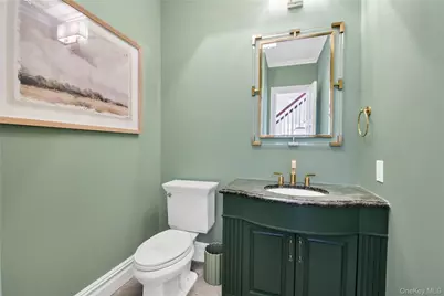 27 True Harbour Way, West Islip, NY 11795 - Photo 31