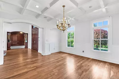 27 True Harbour Way, West Islip, NY 11795 - Photo 17
