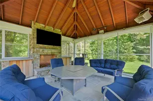8-10 Championship Dr, Mamaroneck, NY 10543 - Photo 31