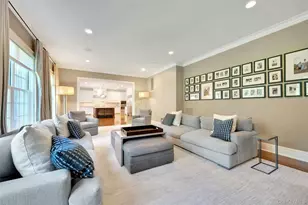 8-10 Championship Dr, Mamaroneck, NY 10543 - Photo 11