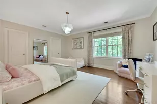 8-10 Championship Dr, Mamaroneck, NY 10543 - Photo 25