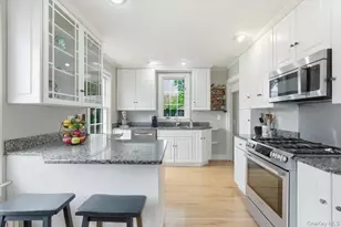 11 Greenport Pkwy, Hudson, NY 12534 - Photo 13