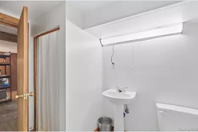 11 Greenport Parkway, Hudson, NY 12534 - Photo 25