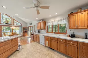 382 S Shore Dr, Rock Hill, NY 12775 - Photo 9