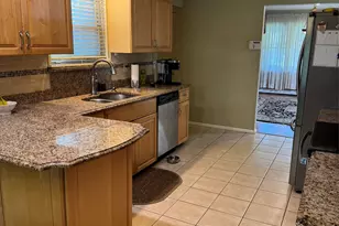 20 Oaktree Dr, Smithtown, NY 11787 - Photo 11