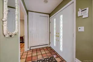 2119 Oliver Way, Merrick, NY 11566 - Photo 23