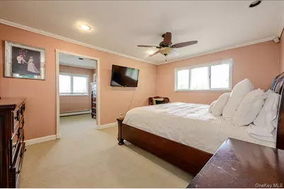 2119 Oliver Way, Merrick, NY 11566 - Photo 15