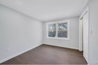 141 Emerson Avenue, Floral Park, NY 11001 - Photo 27