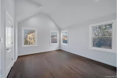 141 Emerson Avenue, Floral Park, NY 11001 - Photo 21