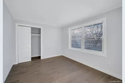 141 Emerson Avenue, Floral Park, NY 11001 - Photo 29