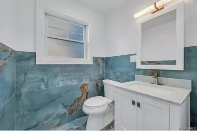 141 Emerson Avenue, Floral Park, NY 11001 - Photo 17