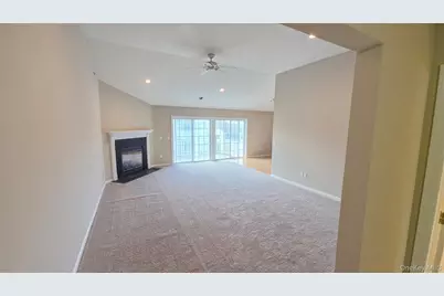 26 Rose Lane, Mount Sinai, NY 11766 - Photo 3
