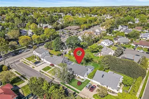6 Arizona Ave, Syosset, NY 11791 - Photo 11